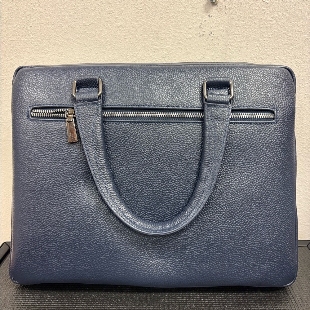 Elegant Navy Blue Leather Men's Bag - Picture 3 of 4